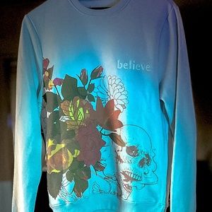 Blind Rooster Unisex Graphic Floral Skull Crew Neck Sweatshirt Baby Blue size s